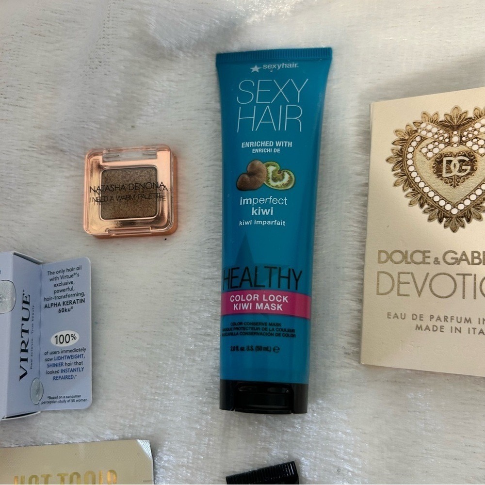 Travel size random toiletries. New in bag. - Picture 6 of 15